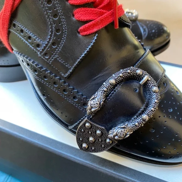 GUCCI QUEERCORE Medallion Wingtip Oxford Brogues496266 G9.5=US10